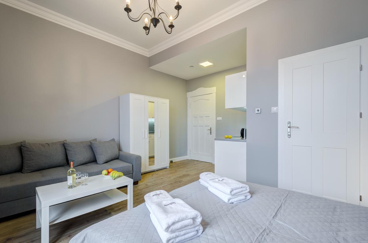 Dom & House - Apartments Podjazd Central Sopot Bagian luar foto