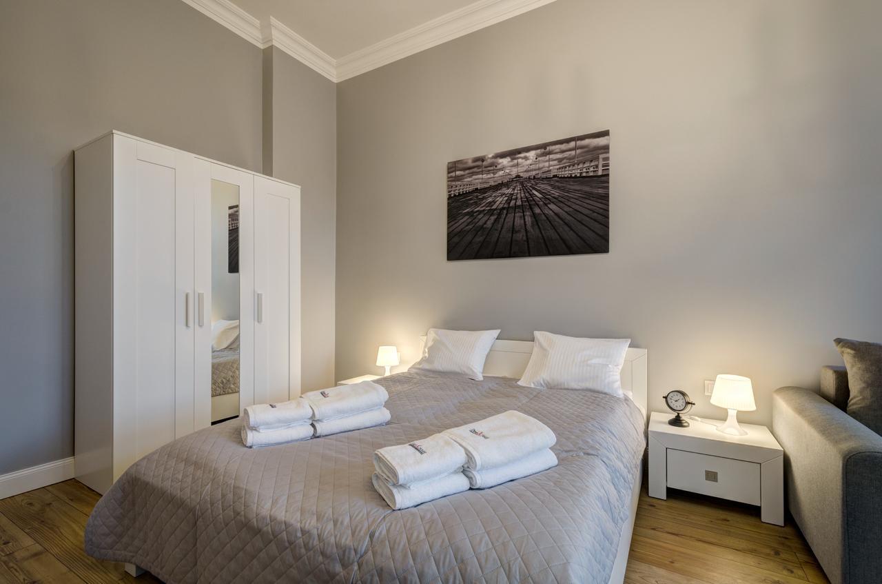 Dom & House - Apartments Podjazd Central Sopot Bagian luar foto